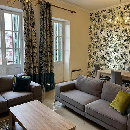 Apartman Amazing View & Location -central *